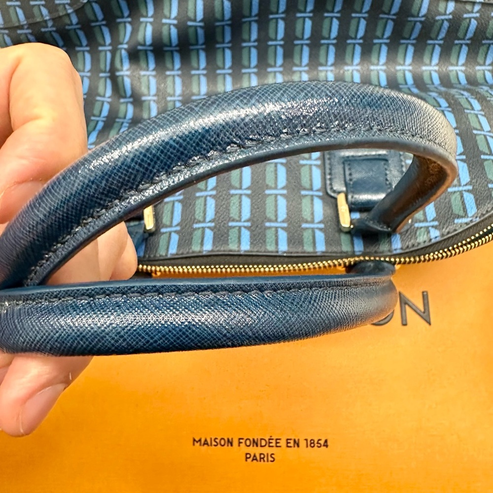 Tory Burch Robinson Dome Bag - Picture 8 of 12